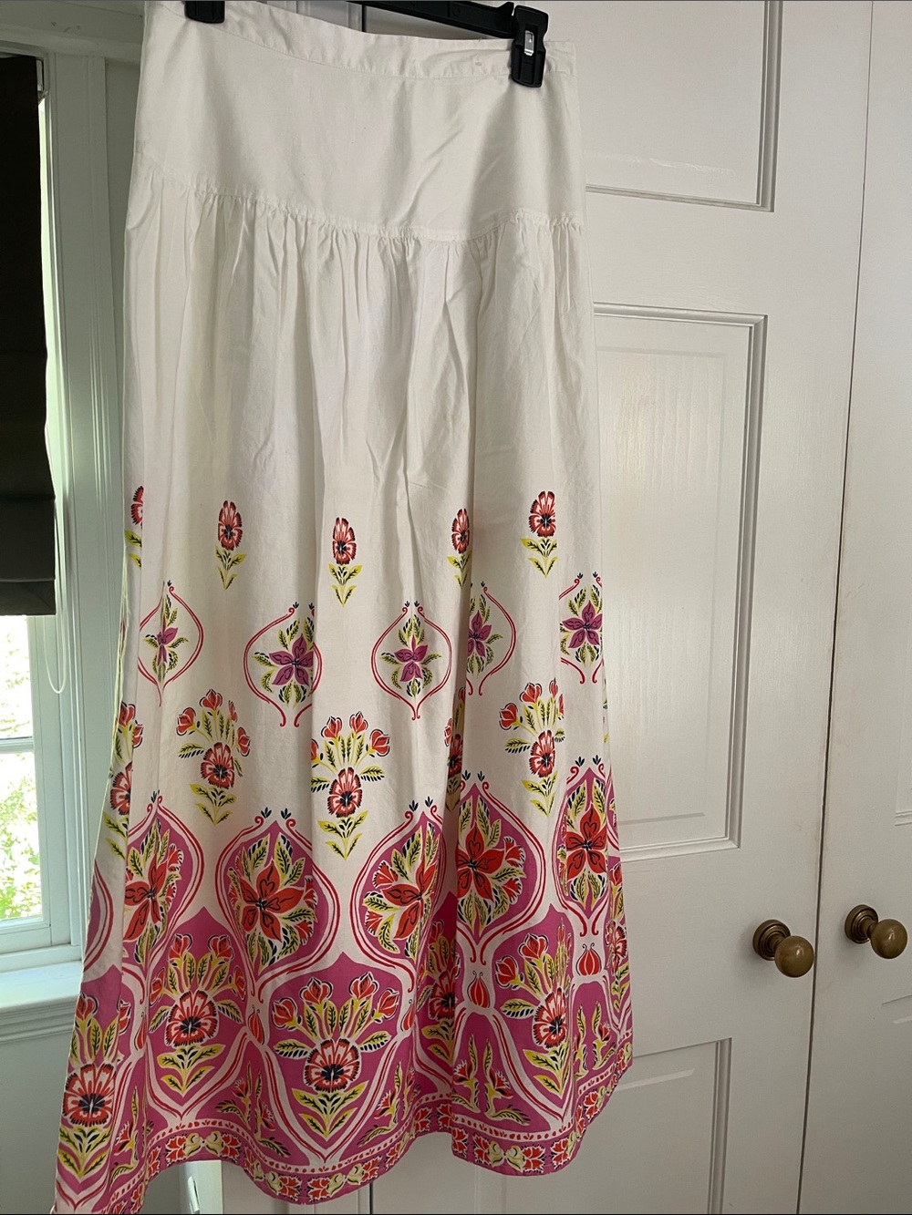 New!! Roller Rabbit White Maxi Skirt with Pink and Green Floral Border size 4